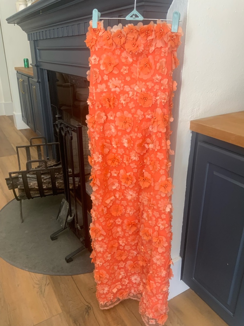 Elliatt Bluebell Midi Dress Orange Strapless - Picture 4 of 10